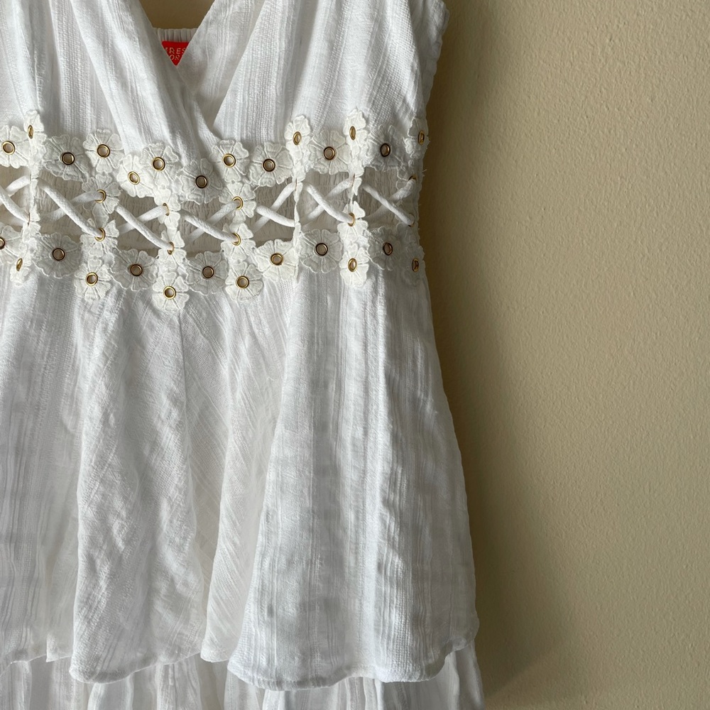 Eyelet Ruffle Romper 🤍 - Picture 8 of 12